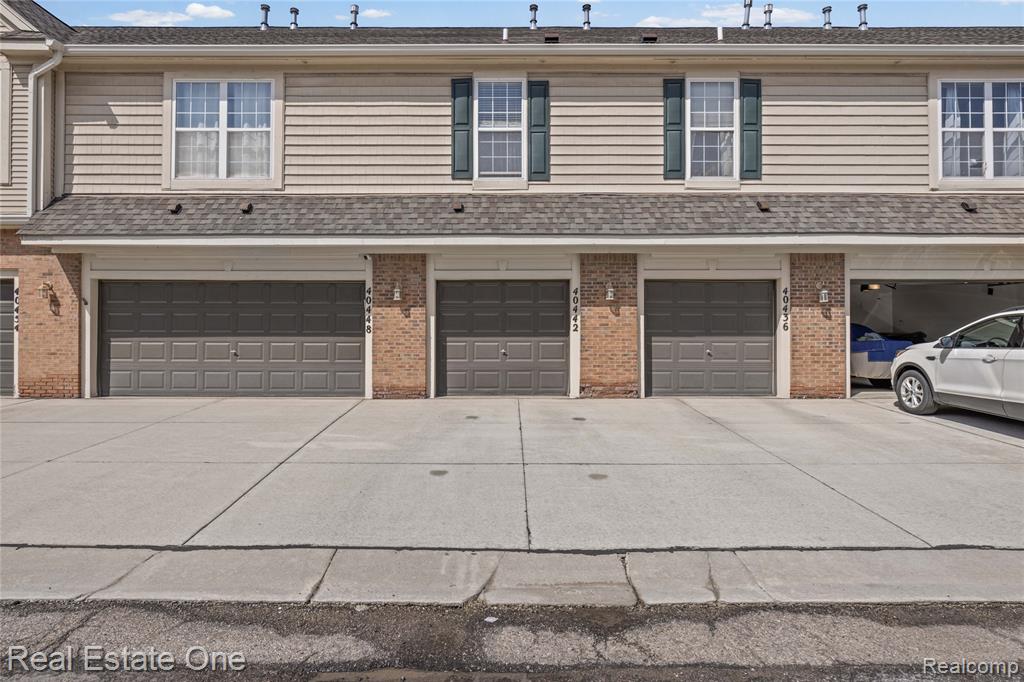 40442 Bay Harbor Lane, Canton, MI 48188 — Photo 32