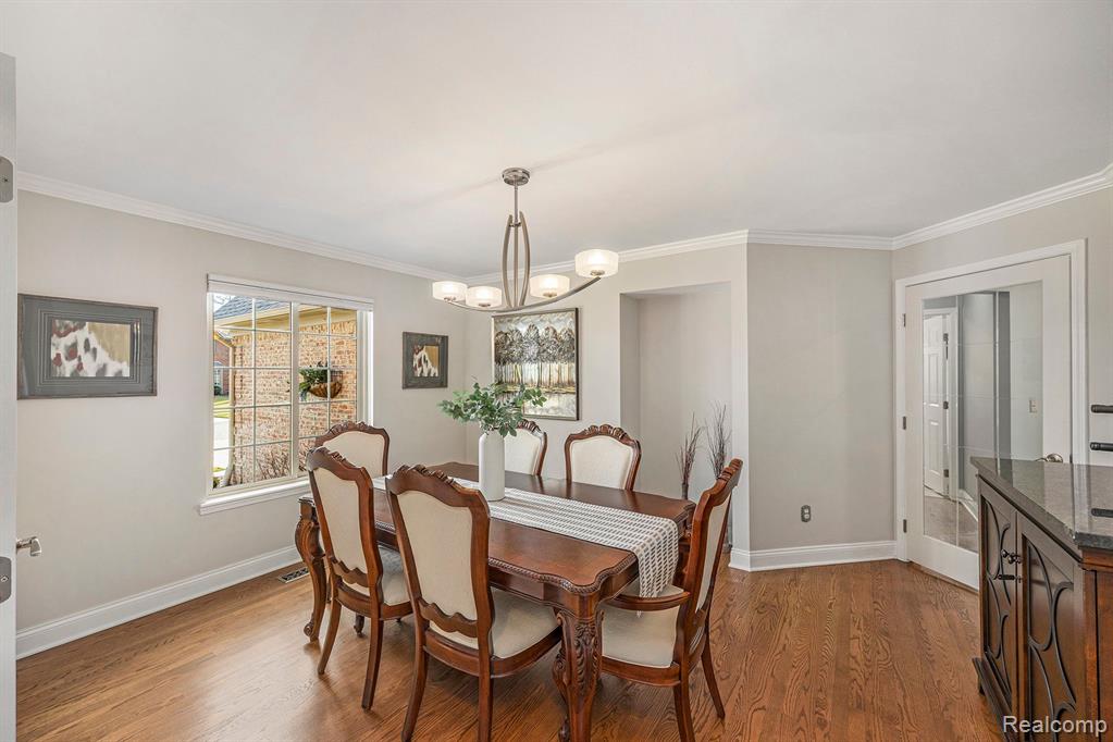 6634 SAINT ANDREWS Drive, Shelby Twp, MI 48316 — Photo 5
