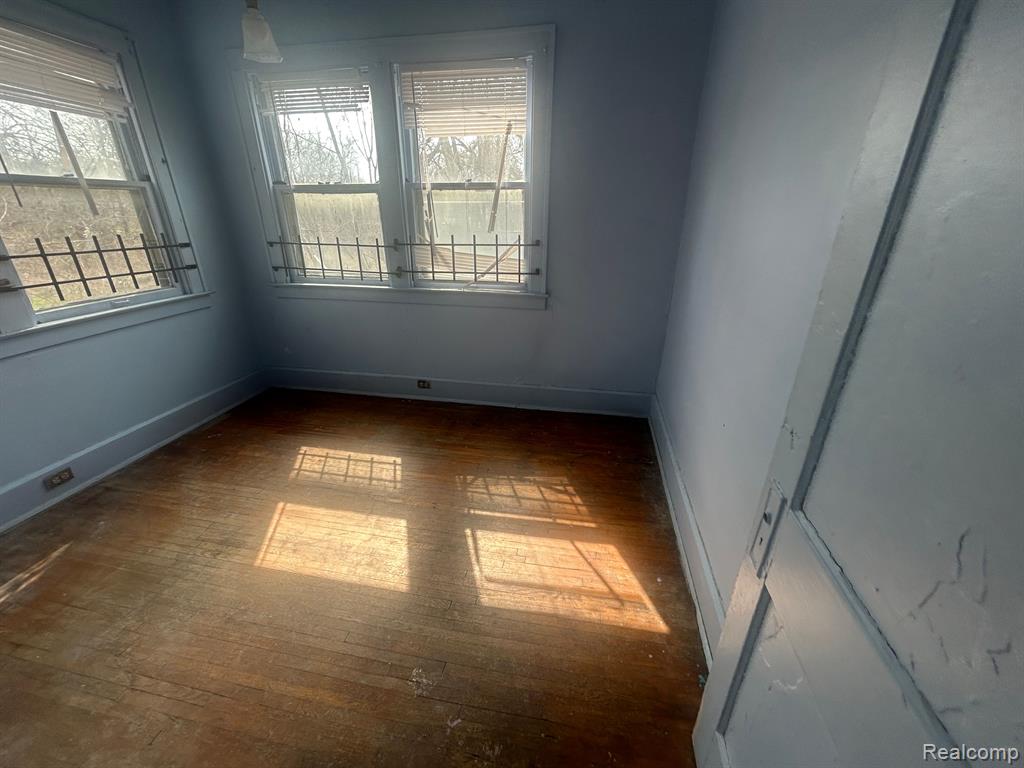4548 COOPER Street, Detroit, MI 48214 — Photo 27