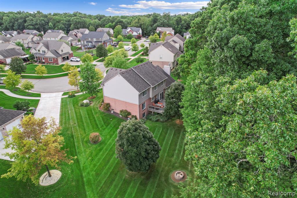 30182 Magnolia Dr Magnolia Drive, New Hudson, MI 48165 — Photo 39