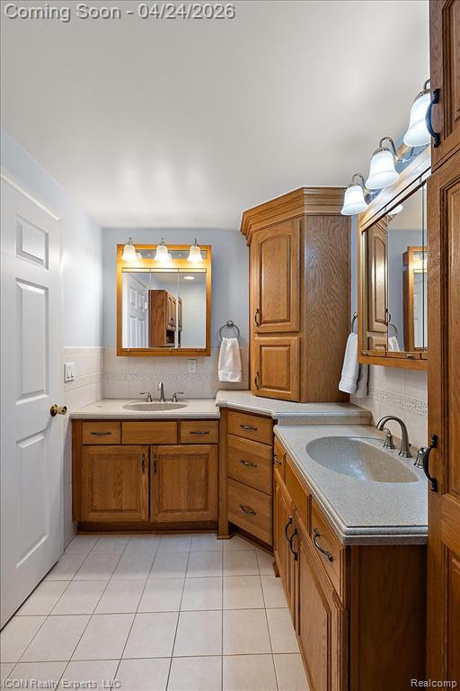 32347 Farmersville Road, Farmington, MI 48334 — Photo 45
