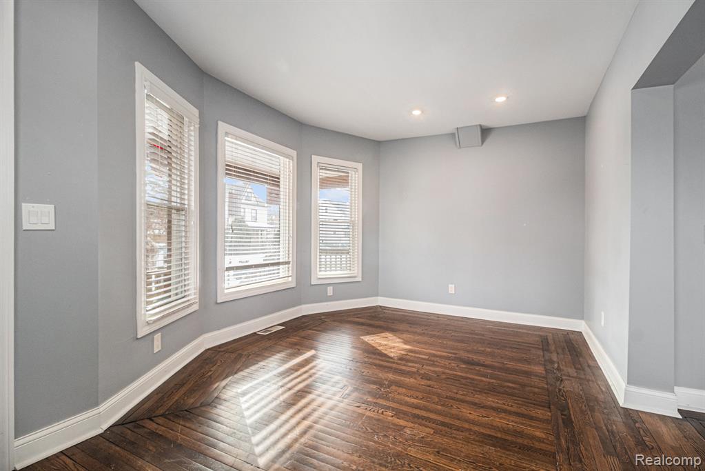 595 Belmont Street, Detroit, MI 48202 — Photo 7