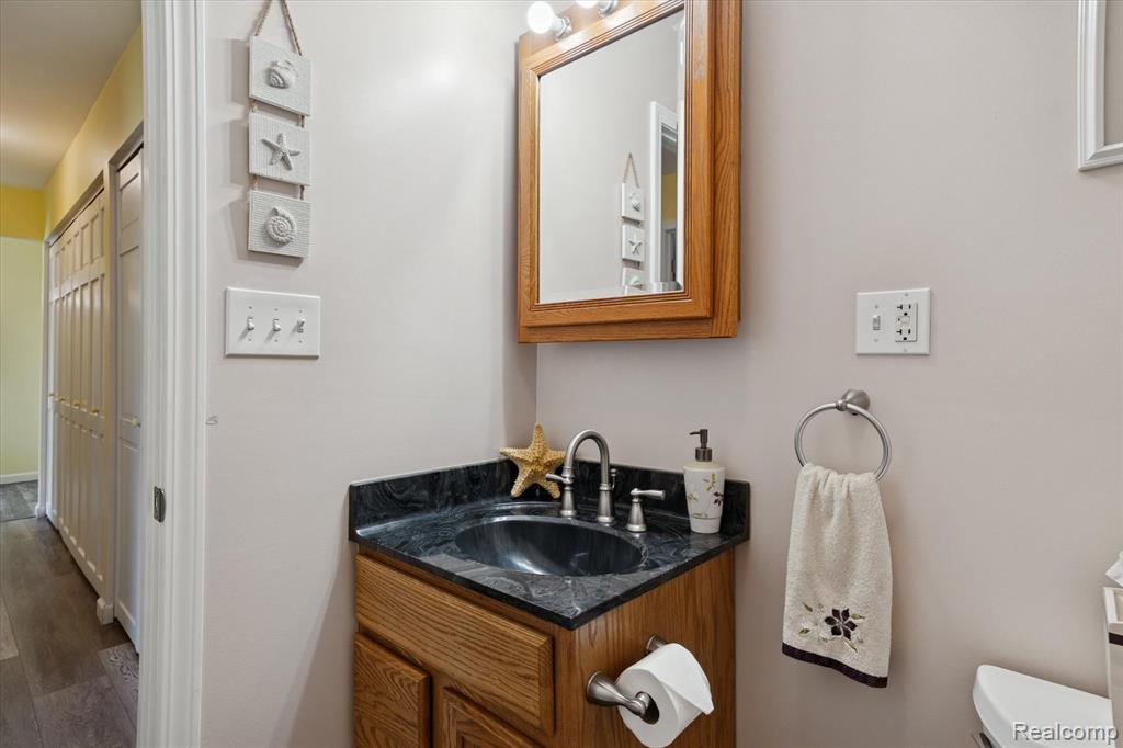 49765 Martz Road, Van Buren, MI 48111 — Photo 33