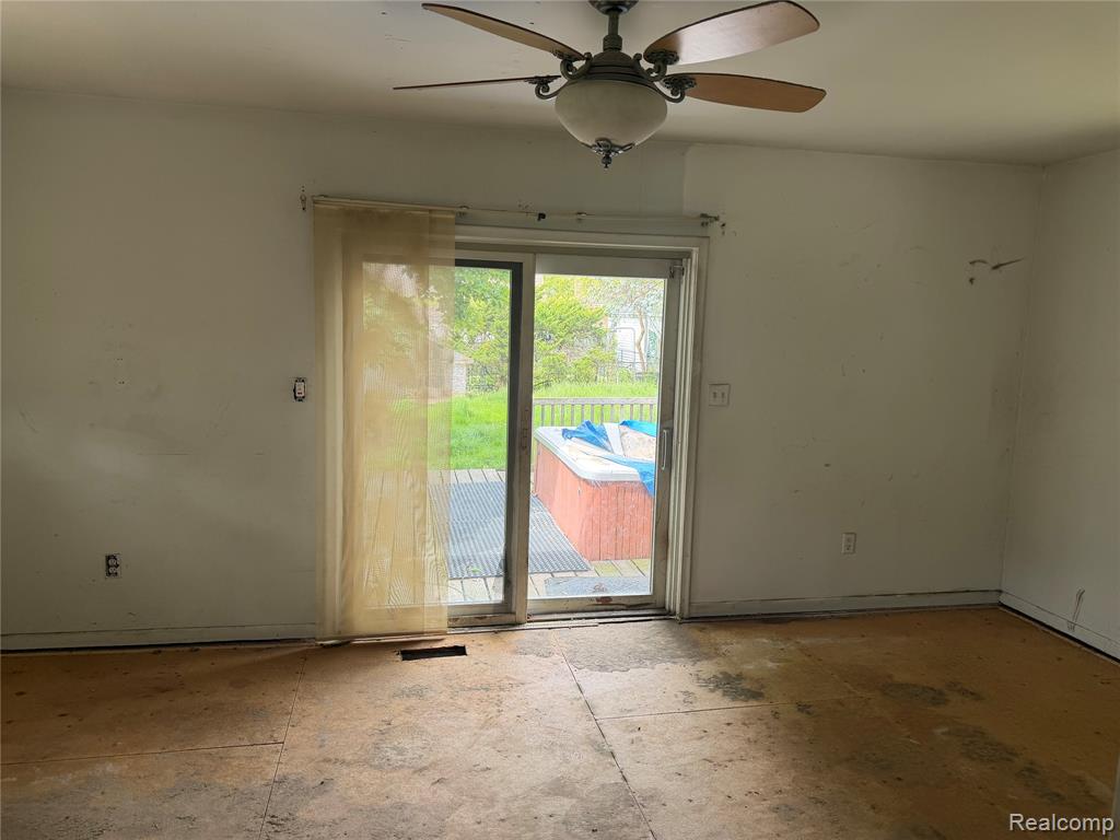 4124 Jackson Street, Dearborn Heights, MI 48125 — Photo 9