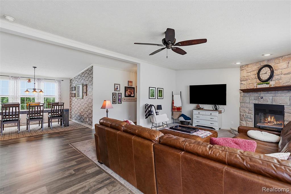 57510 Old Red Ln, Lenox, MI 48048 — Photo 3