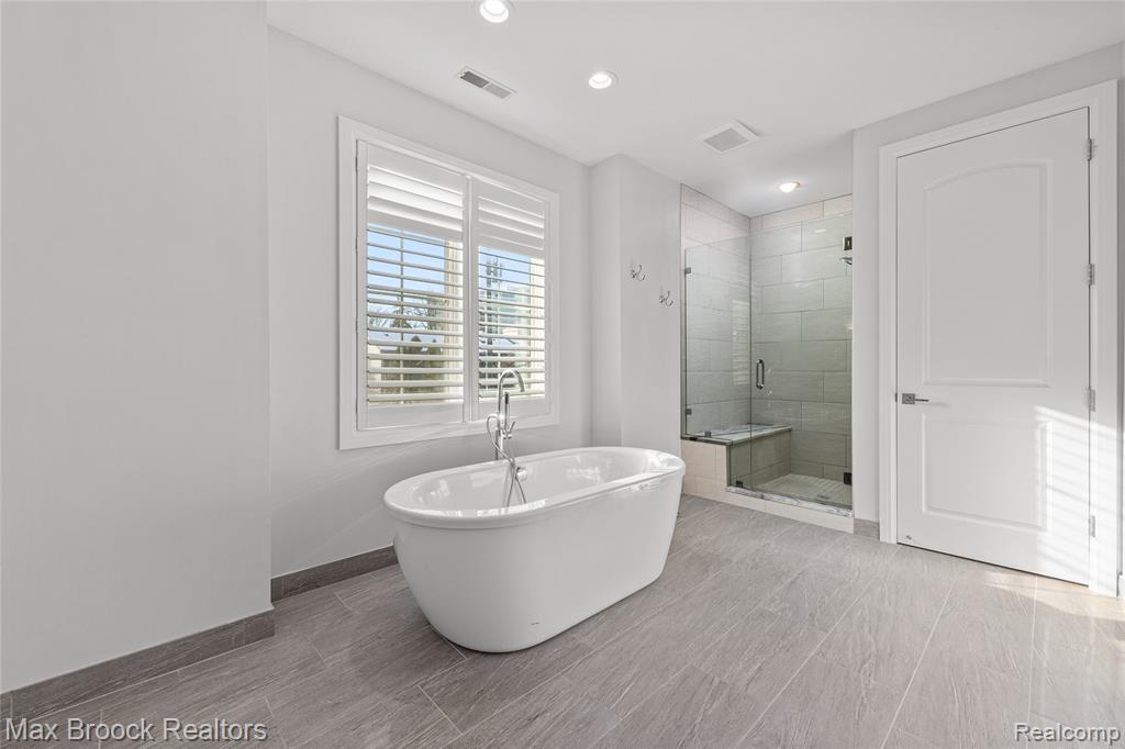 864 Chestnut Street, Birmingham, MI 48009 — Photo 16