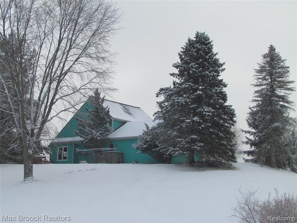 4622 Fleck Drive, Hartland, MI 48430 — Photo 71