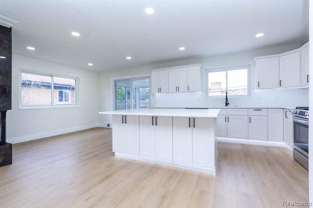 19259 Rockport Street, Roseville, MI 48066 — Photo 10