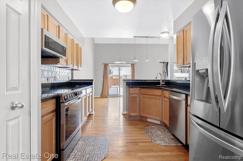 15405 Oakleigh, Southgate, MI 48195 — Photo 13