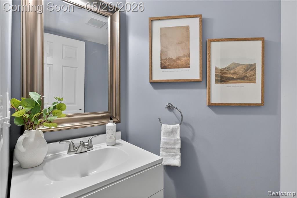 349 Princeton Drive, South Lyon, MI 48178 — Photo 26