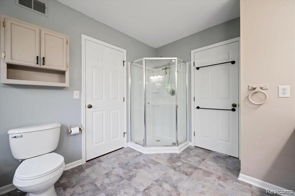 4632 Hunters Circle W, Canton, MI 48188 — Photo 20