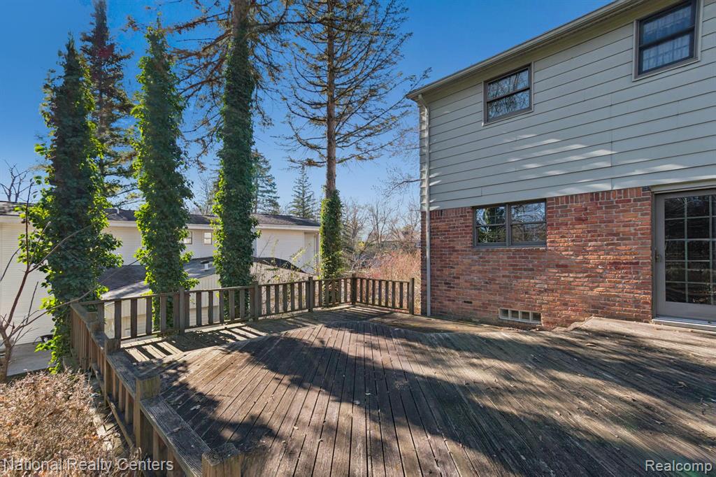 5621 Eastman Boulevard, West Bloomfield, MI 48323 — Photo 52