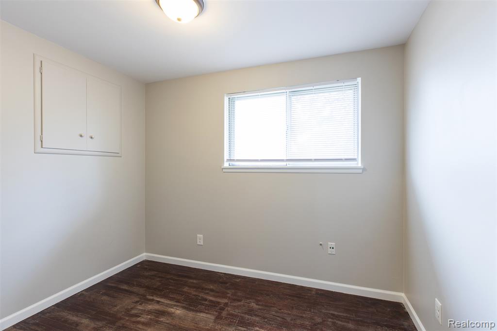 6739 Caribou Street, Westland, MI — Photo 17