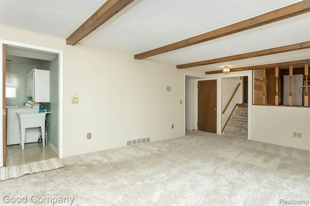 53258 BANCROFT Drive, Shelby Twp, MI 48316 — Photo 15