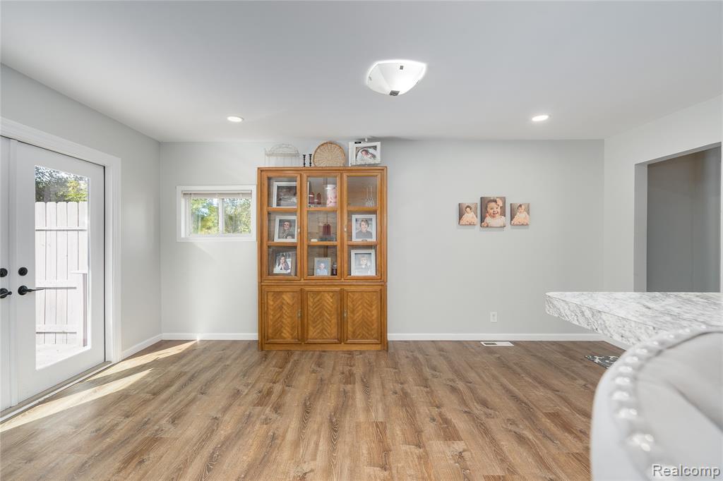 9115 Maplewood Drive, Clio, MI 48420 — Photo 16