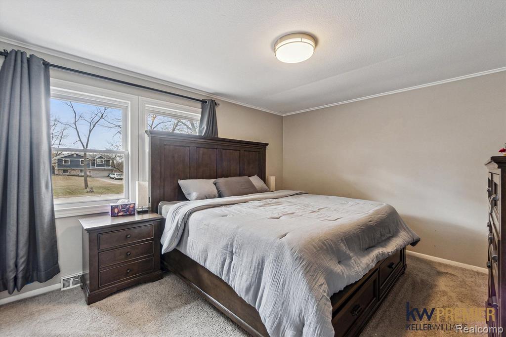 9660 COOLEY LAKE Road, White Lake, MI — Photo 14