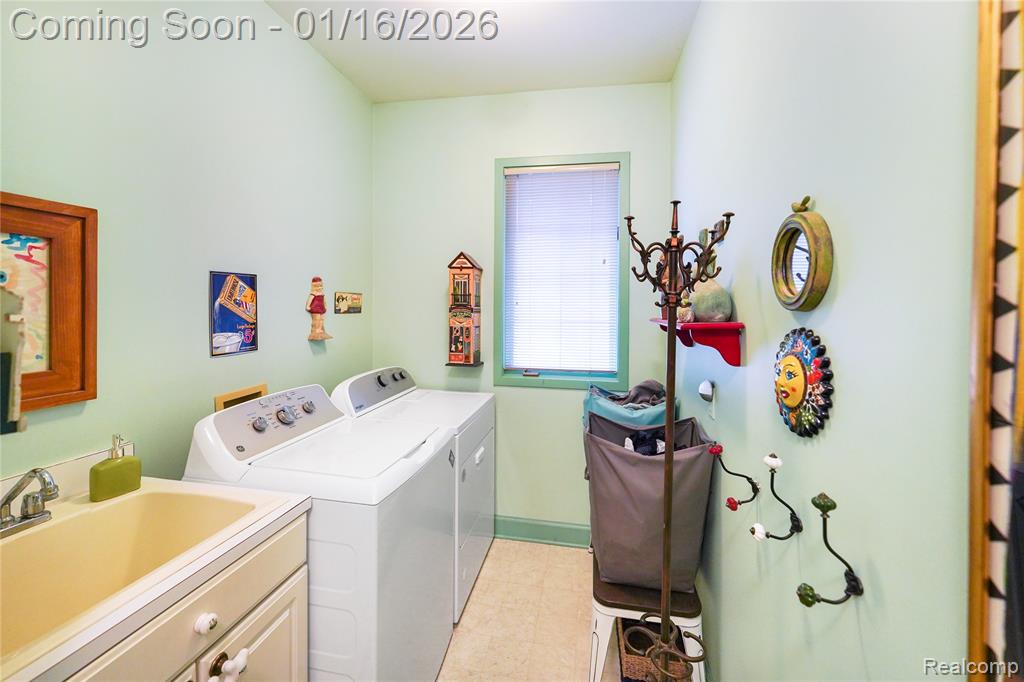47343 Rail Drive, Shelby Twp, MI 48315 — Photo 33