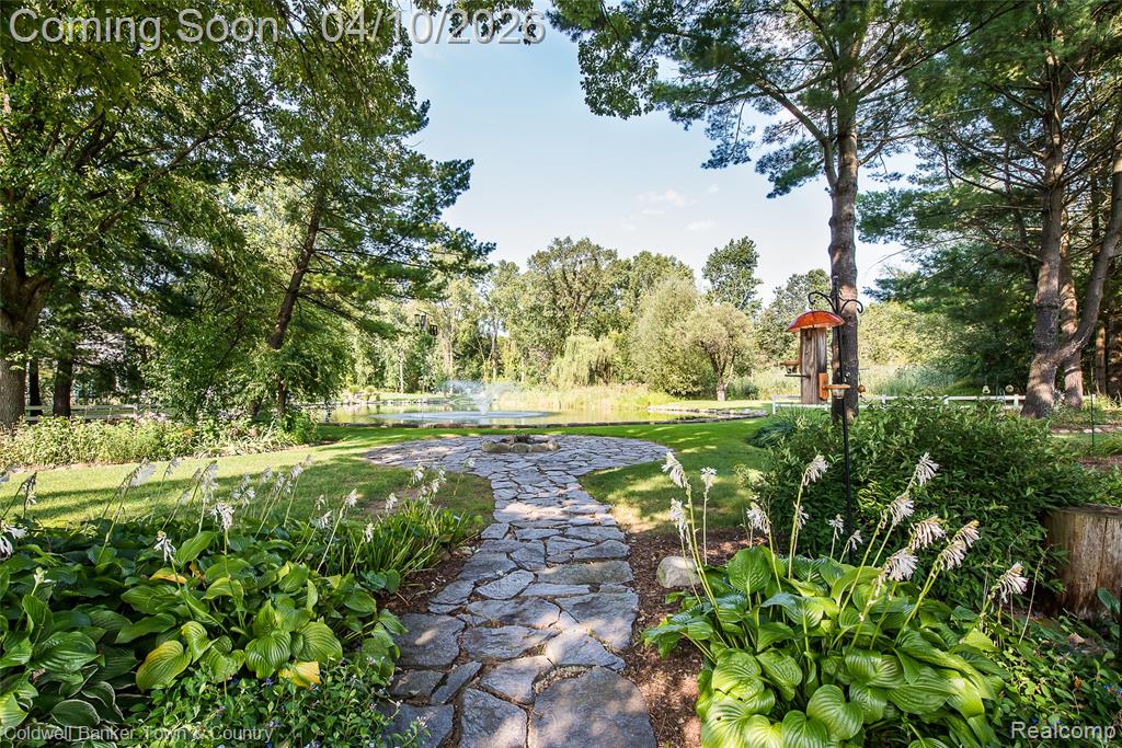 2708 Ore Valley Drive, Hartland, MI 48353 — Photo 10