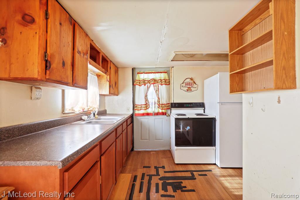 4872 Main Street, Millington, MI 48746 — Photo 10