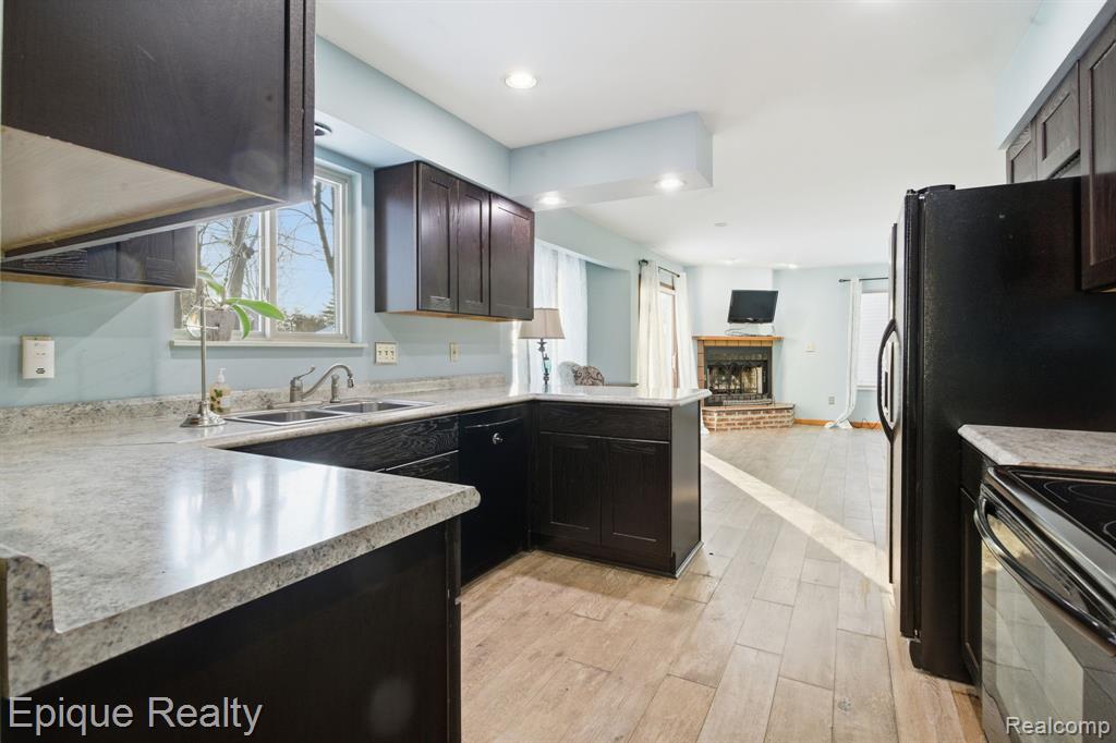4085 Blue River Drive, St. Clair, MI 48079 — Photo 10
