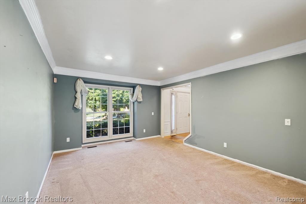 5872 Meadowview Drive, Plymouth, MI 48187 — Photo 7