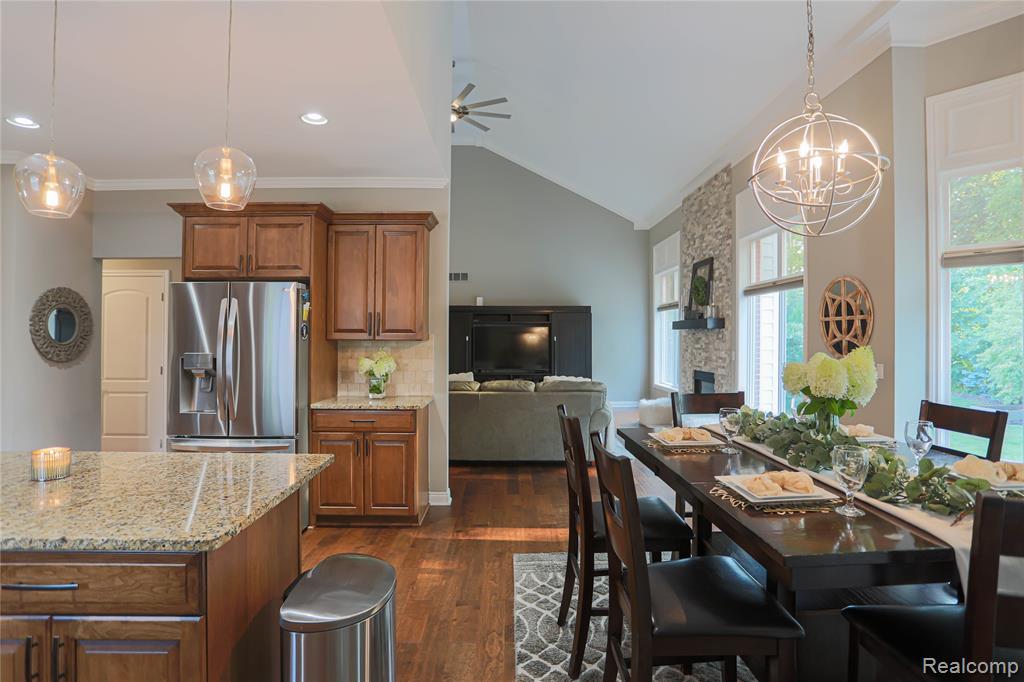 55761 Timbers Edge Drive, Shelby Twp, MI 48316 — Photo 15