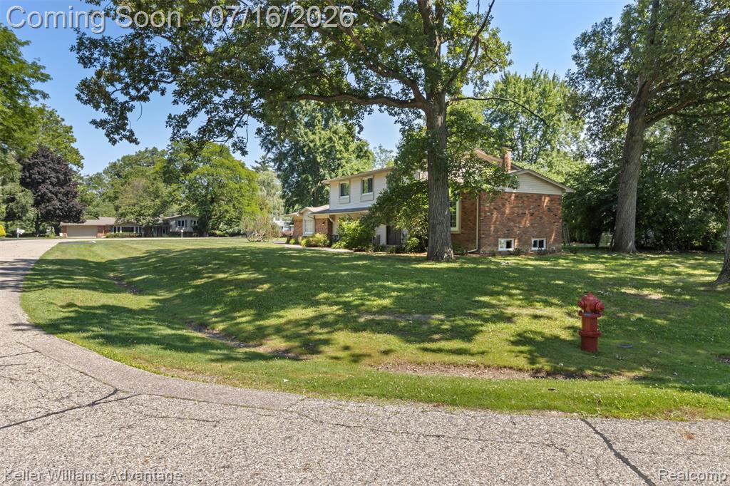 6711 Woodside Trail, West Bloomfield, MI — Photo 45