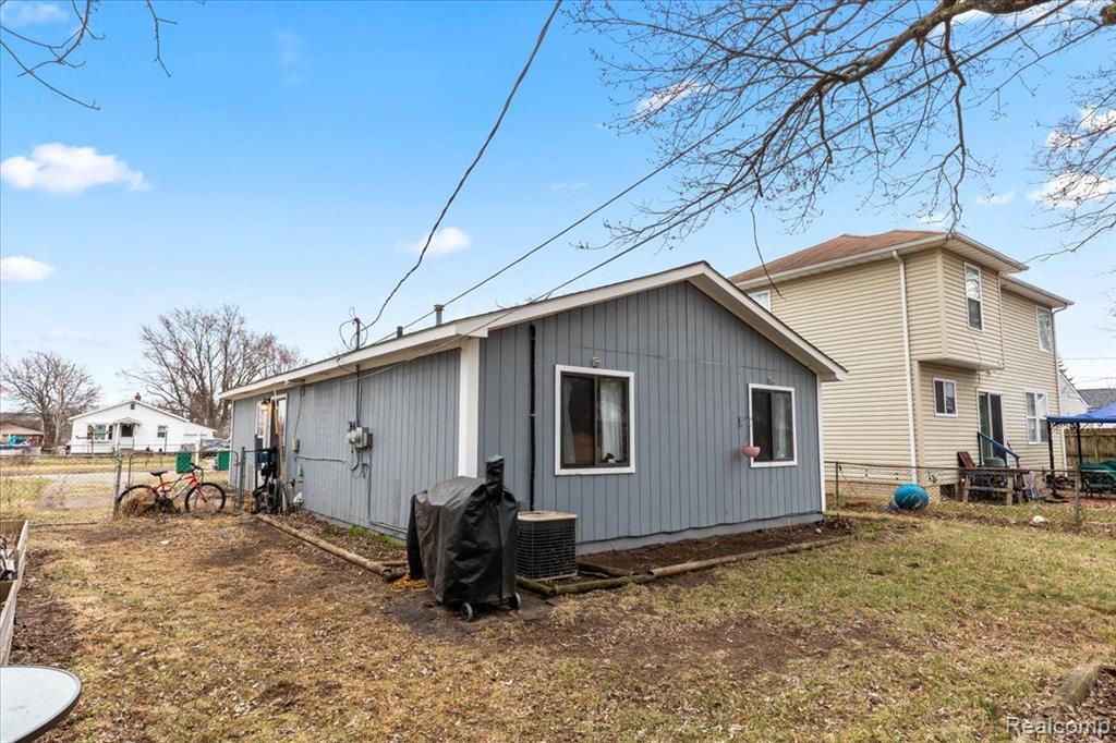843 JEROME Avenue, Ypsilanti, MI 48198 — Photo 19