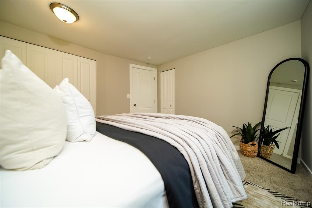 48297 Mallard Drive, New Baltimore, MI 48047 — Photo 49