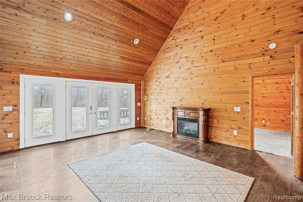 5186 Pinckney Road, Howell, MI 48843 — Photo 6