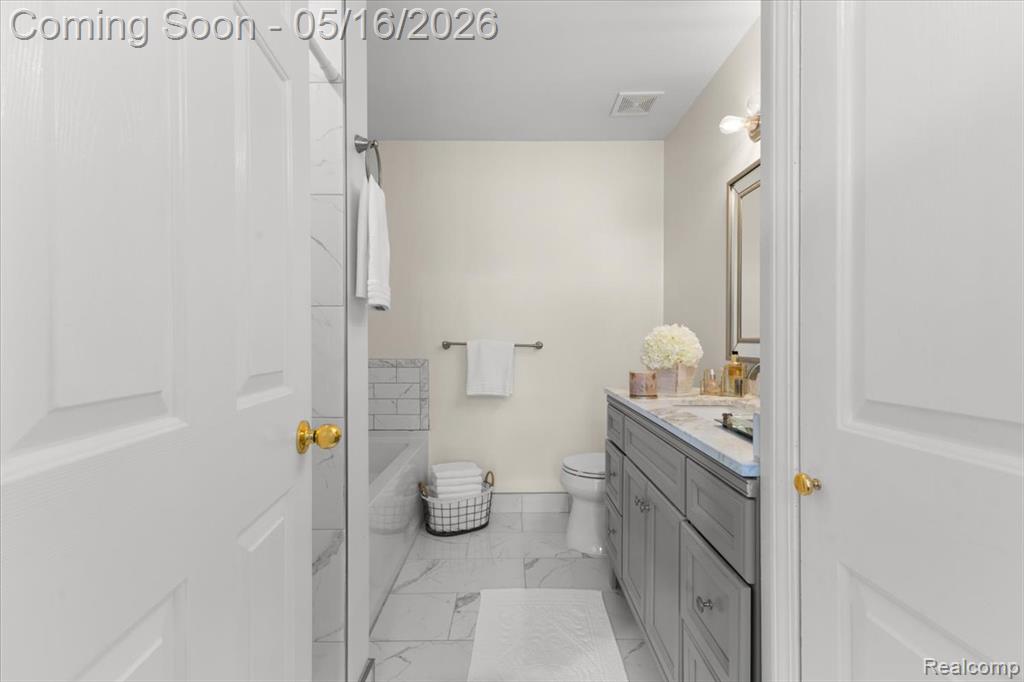 43456 Pendleton Circle, Sterling Heights, MI 48313 — Photo 19