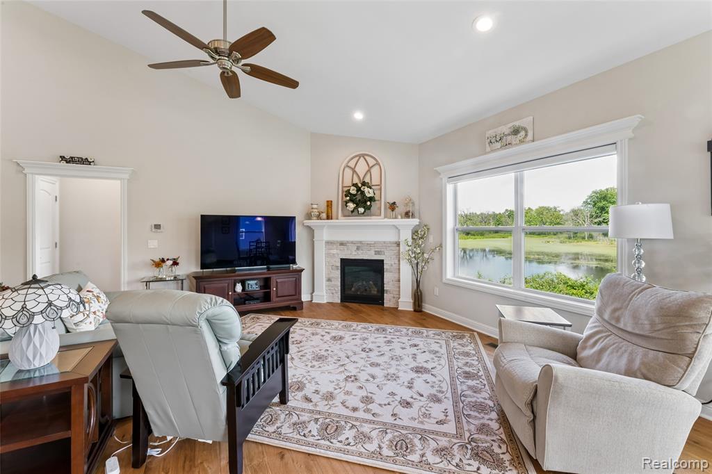 4800 Chestnut Springs Drive, Howell, MI 48843 — Photo 5