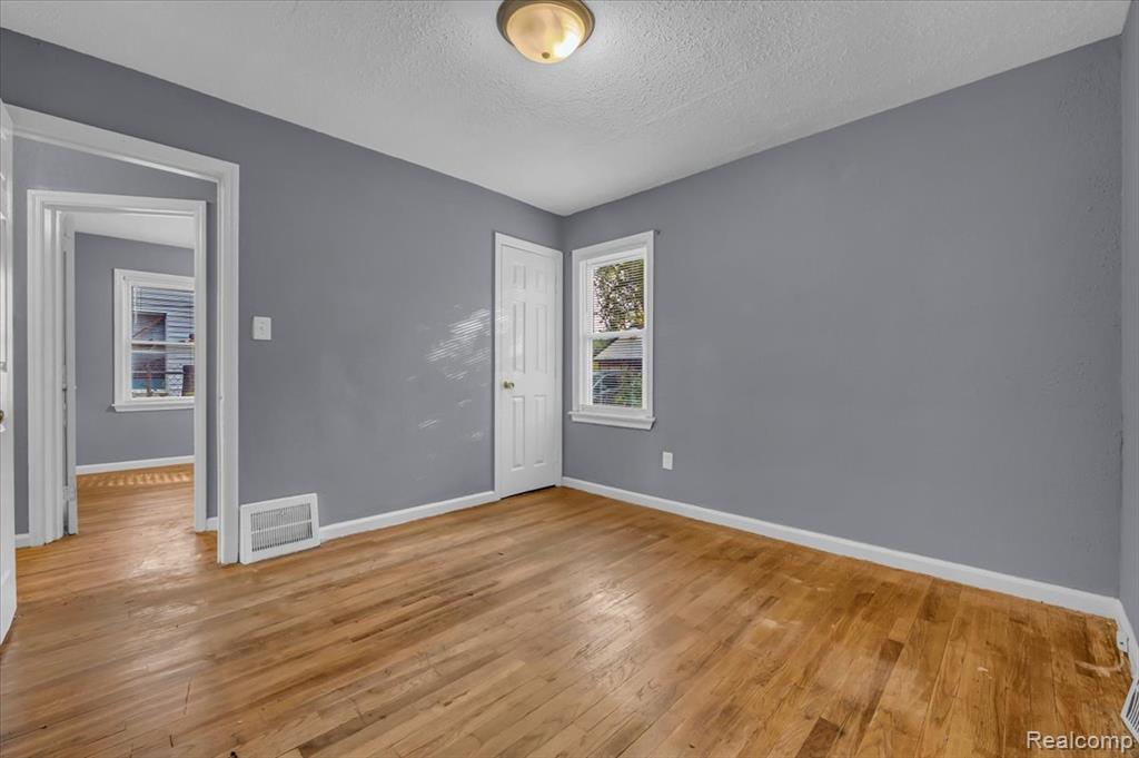 7766 Clayburn Street, Detroit, MI 48228 — Photo 13
