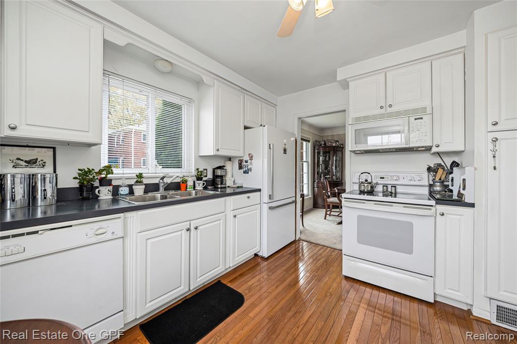 650 Cadieux Road, 1, Grosse Pointe, MI 48230 — Photo 18