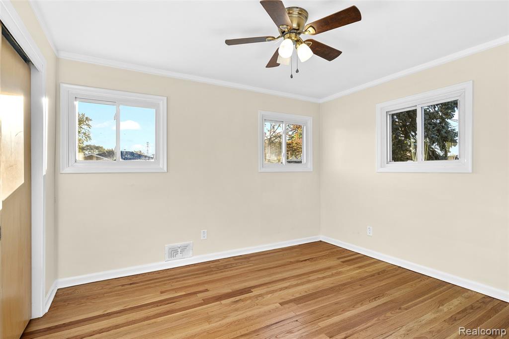 9334 N Joseph Avenue, Allen Park, MI 48101 — Photo 16