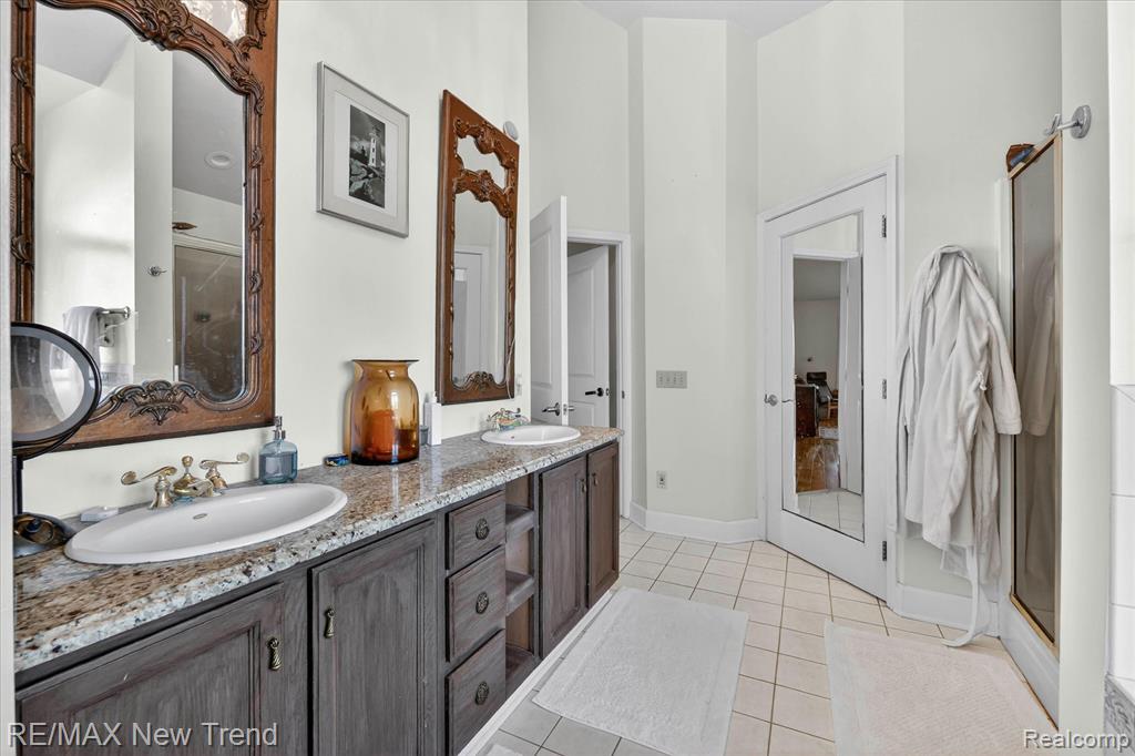 5721 Coralwood Court, Commerce Twp, MI 48382 — Photo 23