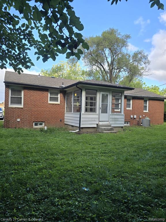 6940 N Beech Daly Road, Dearborn Heights, MI 48127 — Photo 24