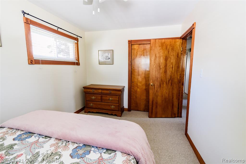 4218 Pardee Avenue, Dearborn Heights, MI 48125 — Photo 19