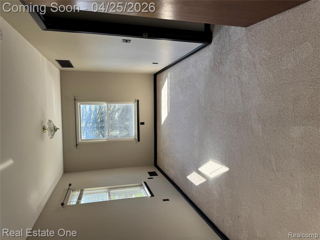 148 Marion Avenue, Waterford, MI 48328 — Photo 11
