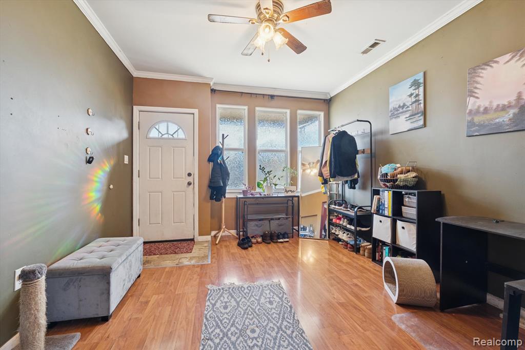11609 Saint Aubin Street, Hamtramck, MI 48212 — Photo 8
