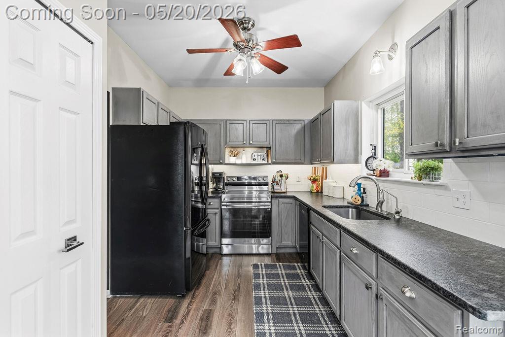 1558 Chelsea Circle, Howell, MI 48843 — Photo 16