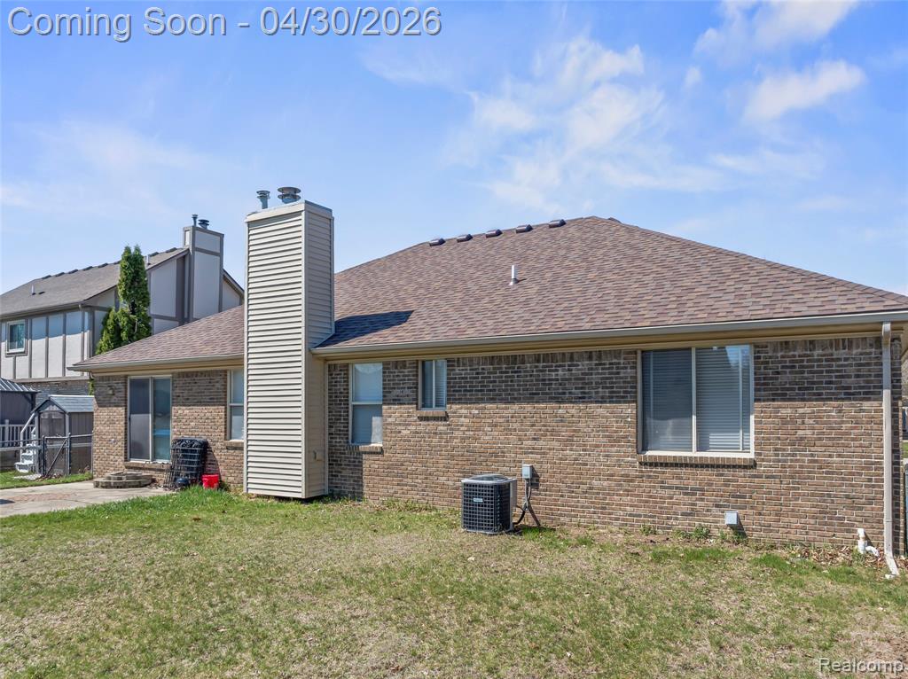 50108 Buccaneer Drive, Macomb, MI 48044 — Photo 5