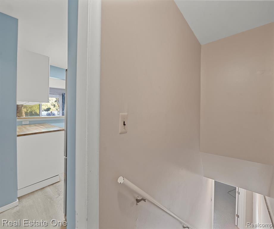 41573 BEDFORD Drive, Canton, MI 48187 — Photo 20