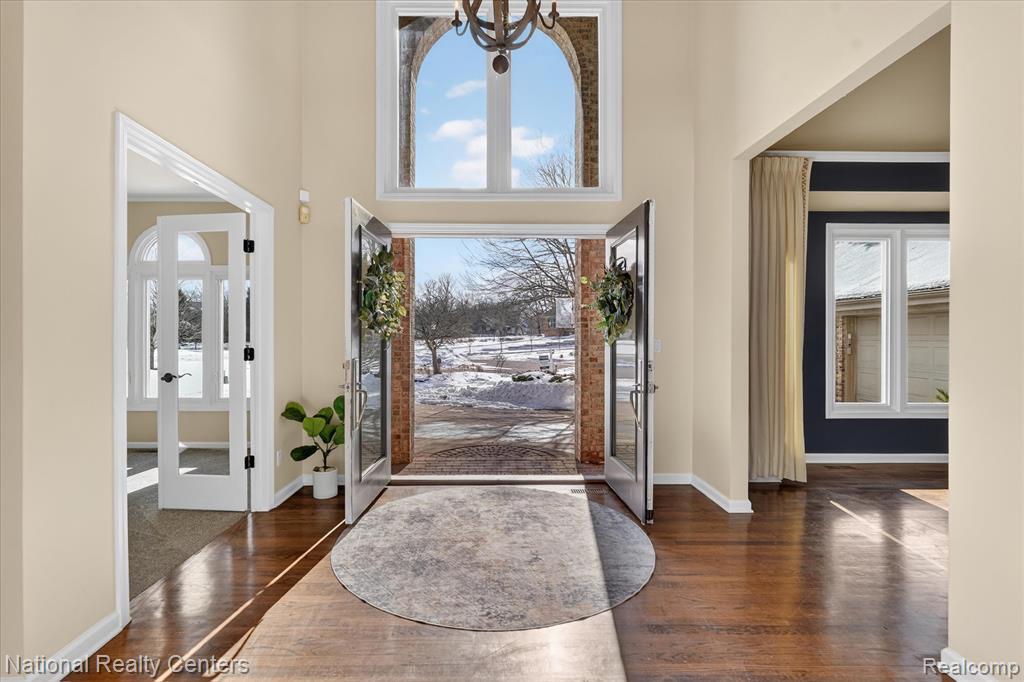 1280 Glen Court, Highland, MI — Photo 5