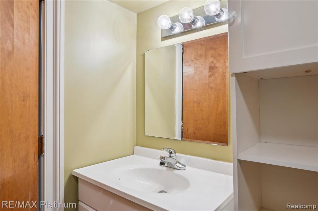 2123 Winewood Avenue, Ann Arbor, MI 48103 — Photo 36