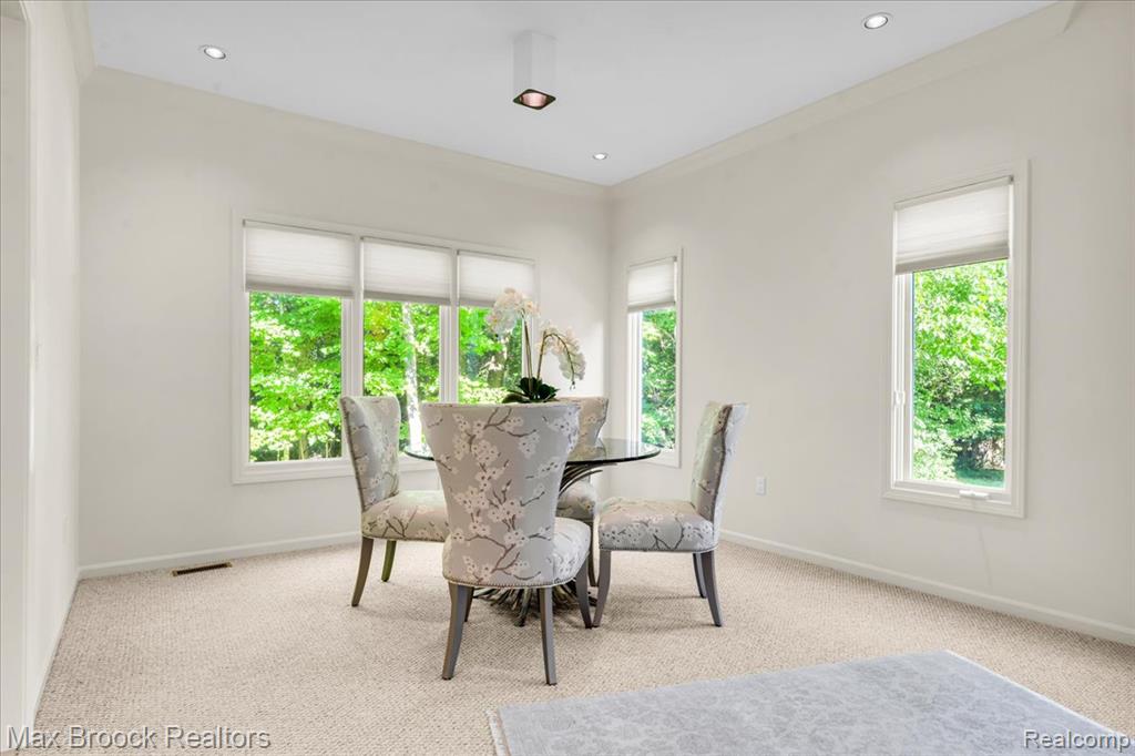 7330 Crackling Creek Circle, 4, West Bloomfield, MI — Photo 11
