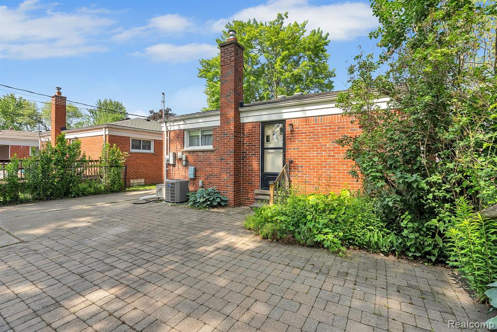4129 Vassar Street, Dearborn Heights, MI 48125 — Photo 30