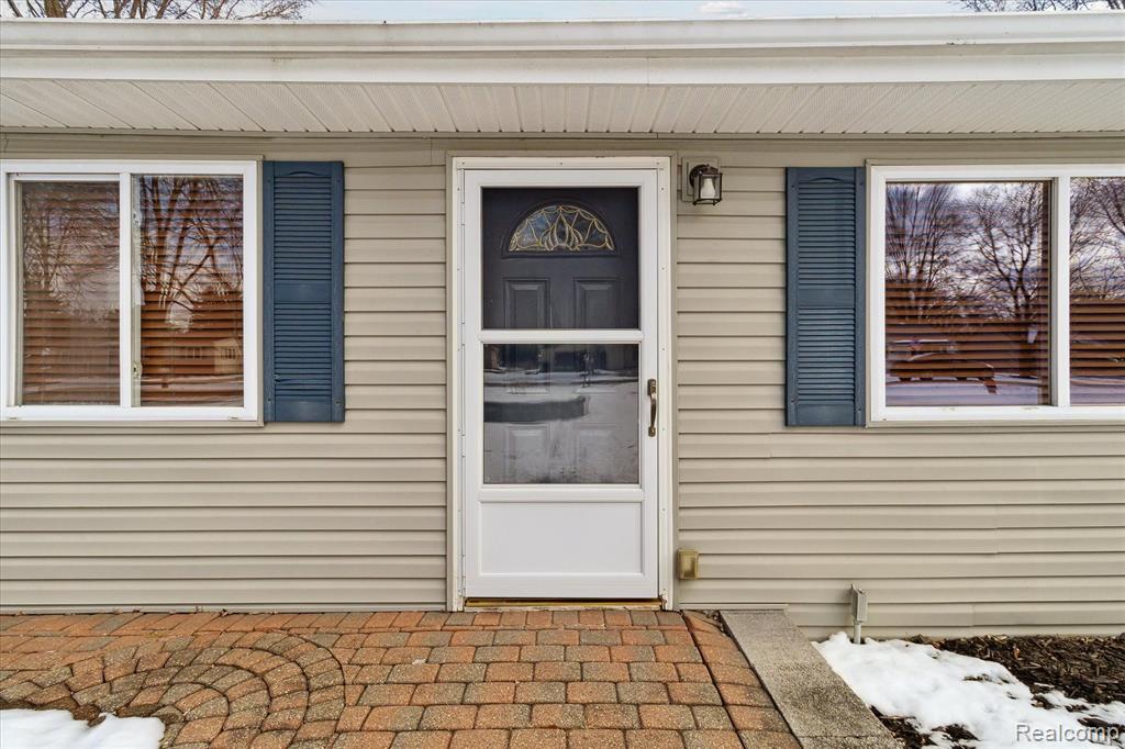 50770 Gravel Ridge, Shelby Twp, MI 48317 — Photo 5