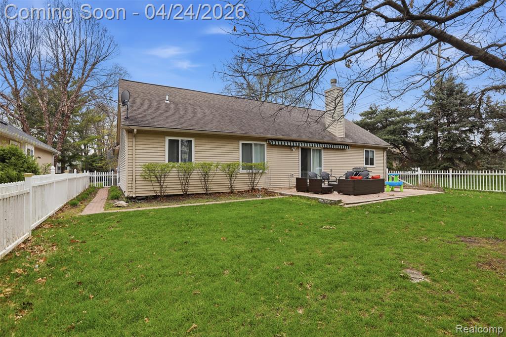 3300 Viking Drive, Commerce Twp, MI 48390 — Photo 31