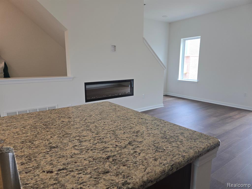 4808 N Ludlow, Troy, MI 48085 — Photo 13